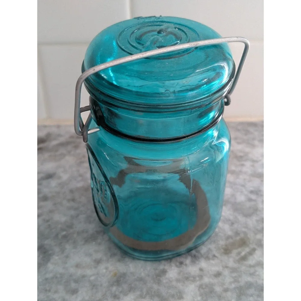 Vintage 1976 Ball Ideal Bicentennial Aqua Blue Pint Jar Eagle Wire Bail Lid